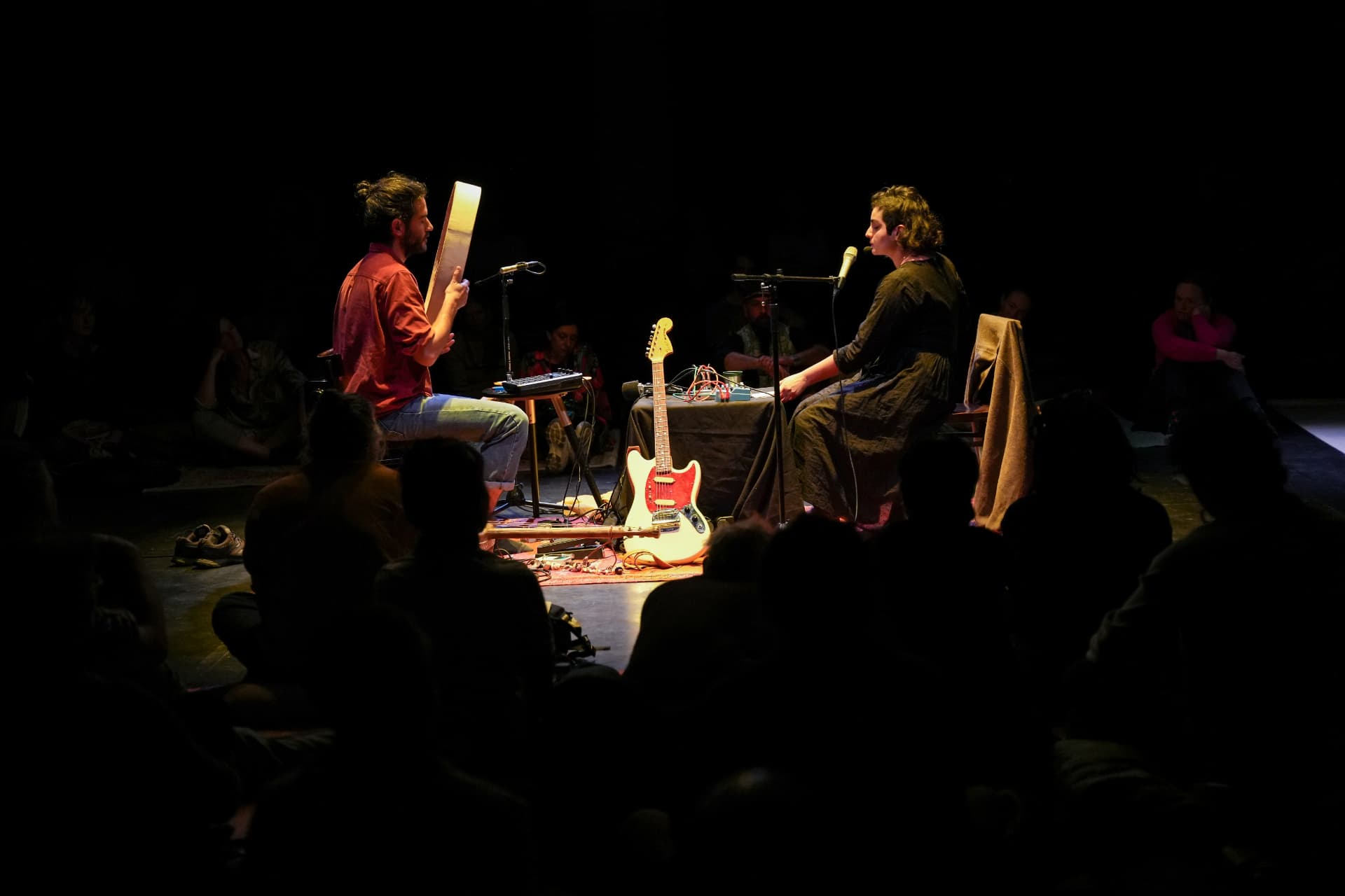 Hoda Siahtiri and Guillaume Soufrice performing Singing the Silences