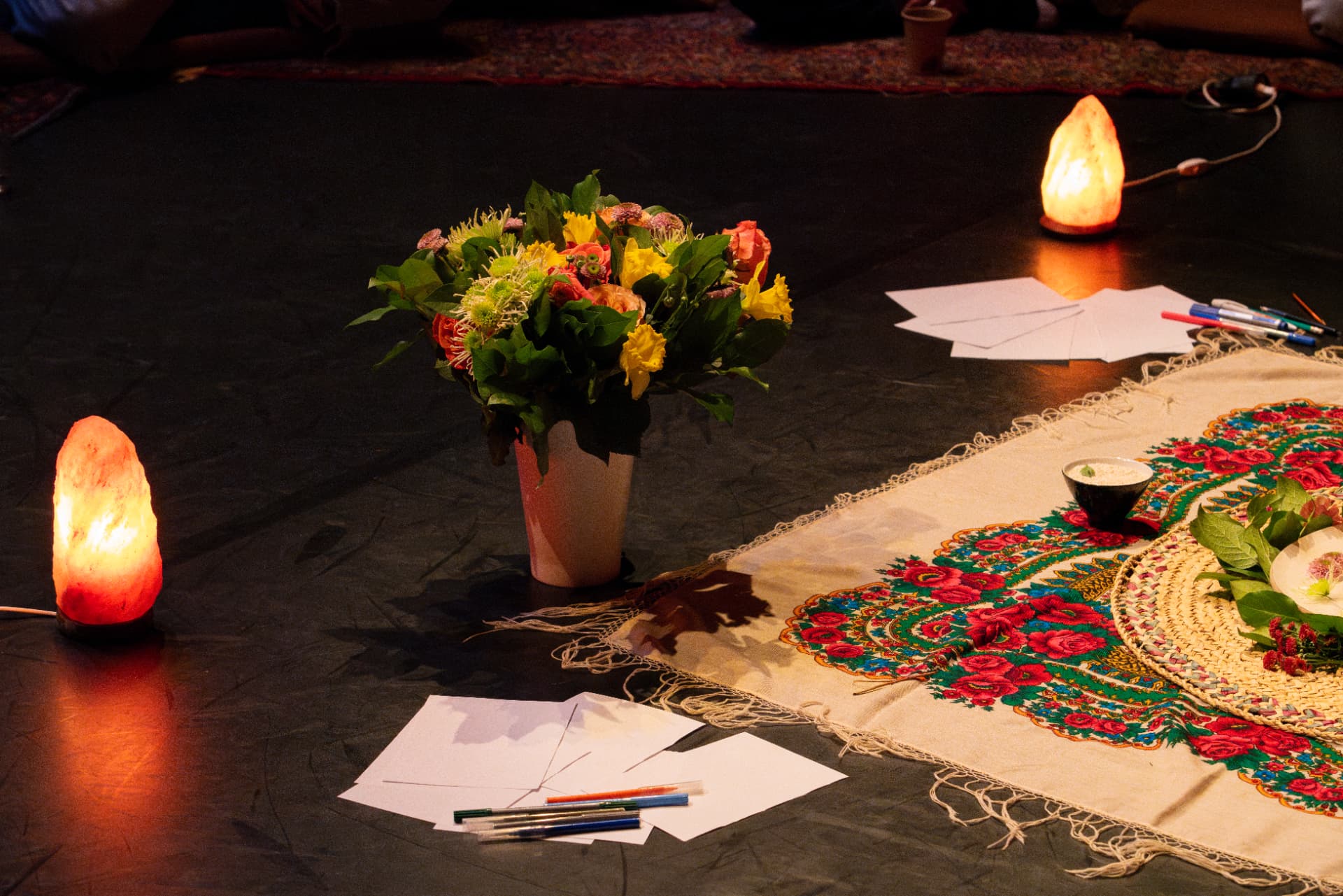 The Circle of Grieving Voices, collective vocal grief workshop