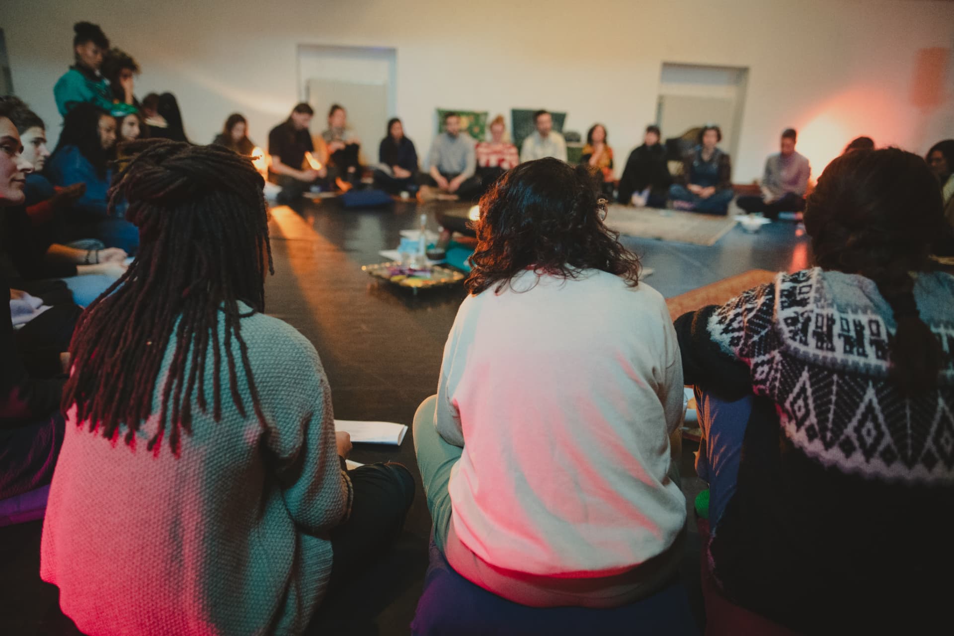 The Circle of Grieving Voices, collective vocal grief workshop