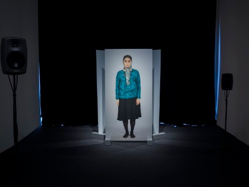 No Body's Body — immersive sound and photo installation at Beursschouwburg, Brussels